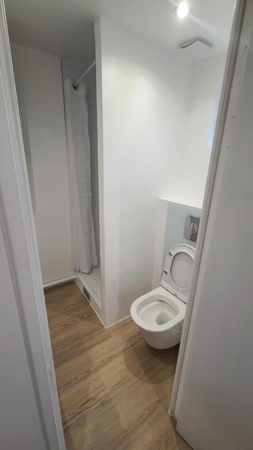 Petit Sejour En Chalet Crecy-la-Chapelle Kültér fotó